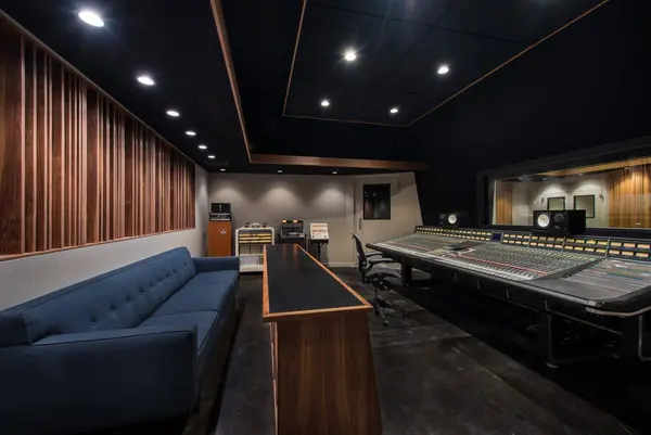 Atomic Garden recording studio by Brett Acoustics