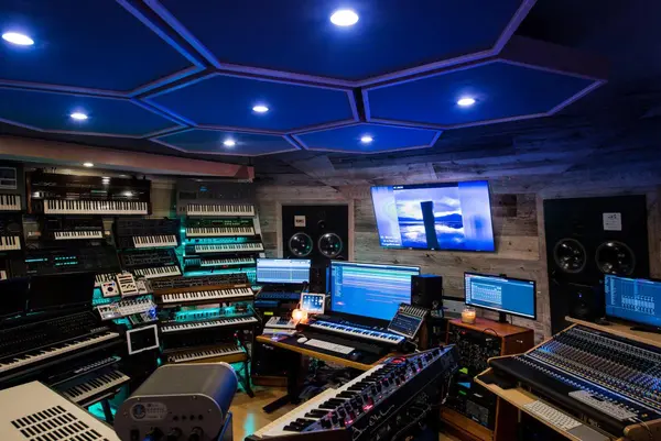 BT recording studio by Brett Acoustics