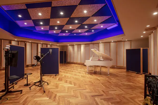 B Production recording studio by Brett Acoustics