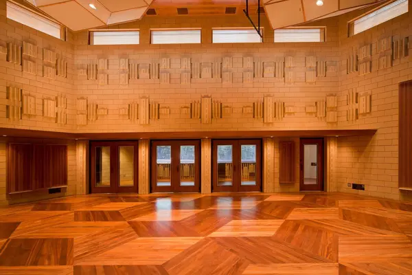 Manifold recording studio by Brett Acoustics