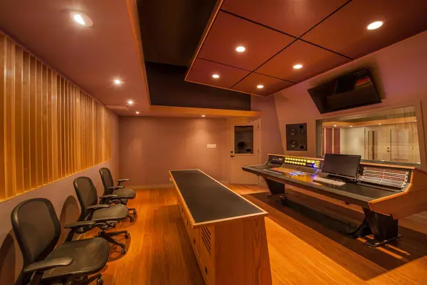 Pine Mountain recording studio by Brett Acoustics